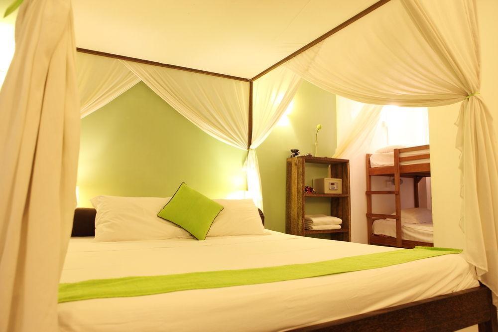 The Kabiki Hotel Пном Пен Екстериор снимка